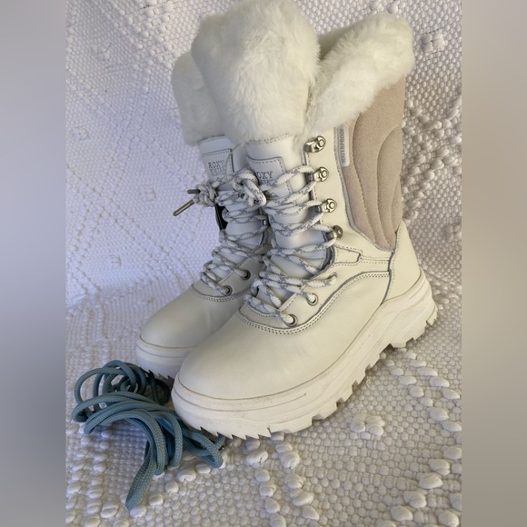 ROXY• “Kaori”•Winter White• Lace up•Leather & Faux Fur•Boots•5.5•NWT! - Picture 6 of 14